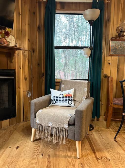 Private Cozy Cabin In The Woods With Great View Murphy Kültér fotó